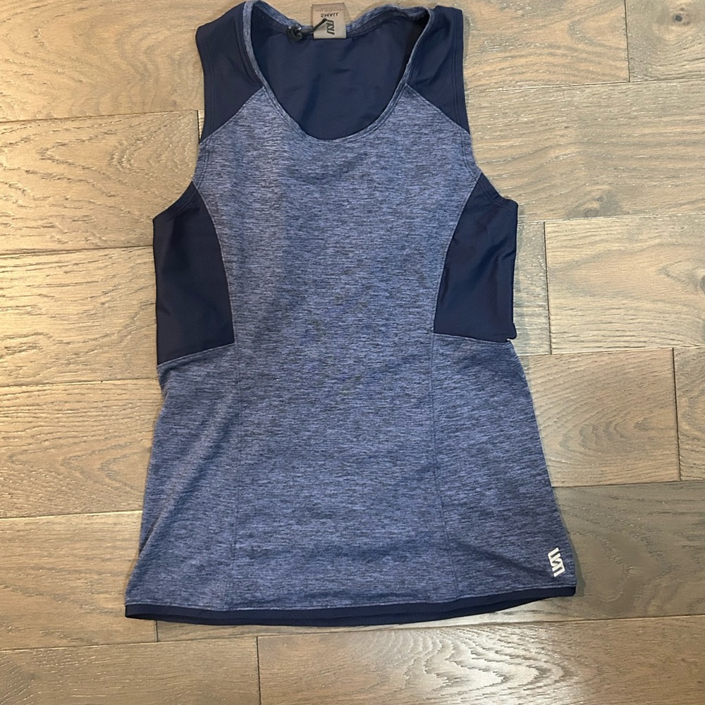 Size Small Navy Racerback workout tank from Dicks